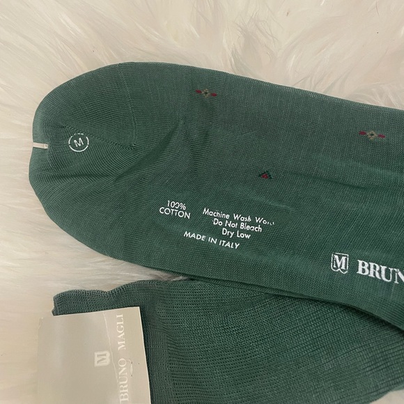 Bruno Magli Green Knee High Dress Socks Size Medium Thin Cotton New With Tags - Picture 2 of 4